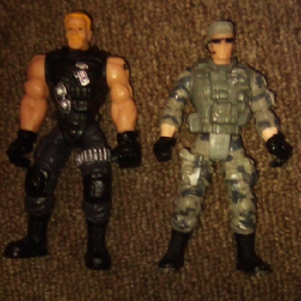 Hasbro Action Figures - Black and Green